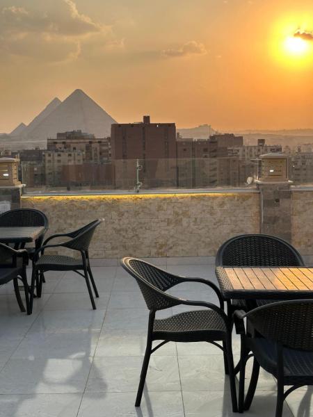 sun 3 pyramids view hotel, Prenota  Hotel a Cairo Governorate con parcheggio, Parcheggio
