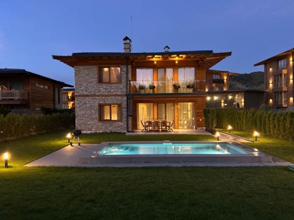 Aquaterra Hot Spring Villa - Banya, Buchen Sie  Hotels mit Pool in Blagoewgrad, Schwimmbad