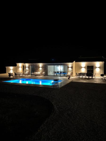 Superbe Villa Arià avec piscine chauffée, Réserver  Calenzana 