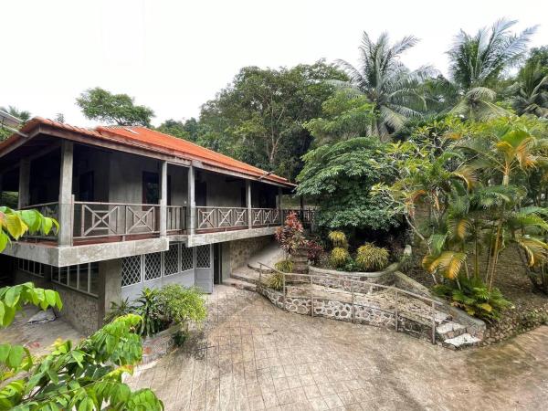Villa Kep Sea Mountain, Buchen Sie  Hotels in Provinz Kep mit Parkplatz, Parkplätze