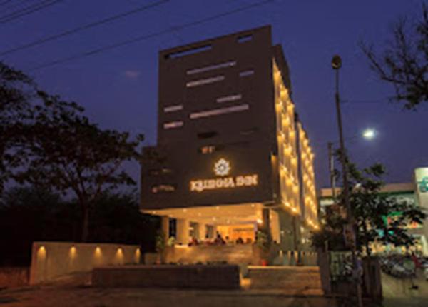 Krishna Inn - Royal Hotels, Réserver  Hôtels à Kolhapur avec parking, Parking