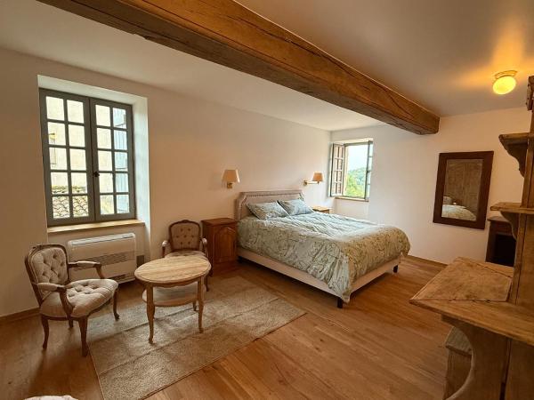 Auberge du Vieux Brancion, Prenota   