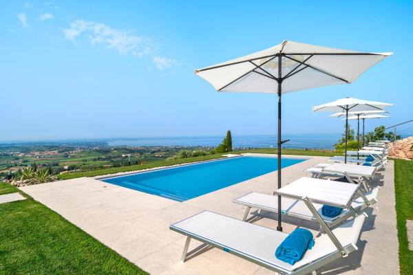 THE VIEW Boutique Rooms and Breakfast, Prenota  Hotel con piscina a Veneto, Piscina