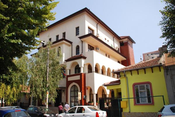 Curtea Brâcoveneasca