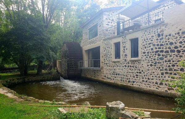 Chambres de hôte les moulin la paille, Prenota  Veyre-Monton 