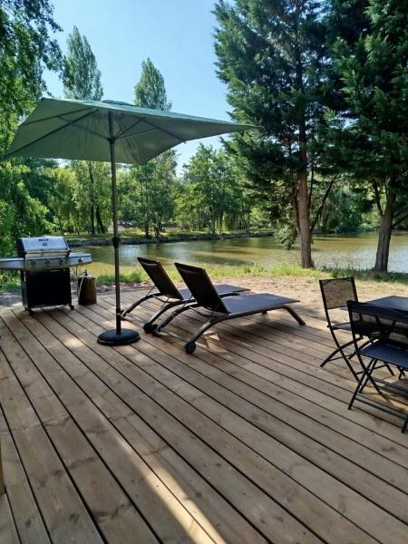 Domaine des Terres Sauvages, Reserva ahora  Hoteles en Aquitania con aparcamiento, Aparcamiento