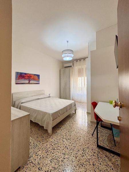Old Lady - Apartment, Prenota Appartamento Reggio Calabria Calabria