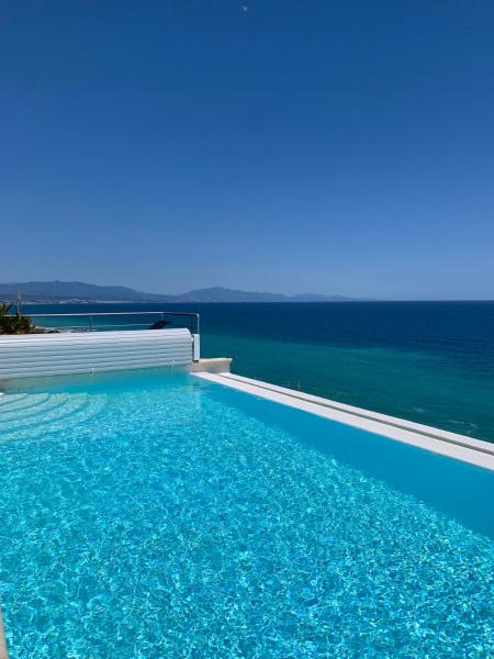 Villa Blue Bay, Prenota  Hotel a Costa del Sol con piscina, Piscina