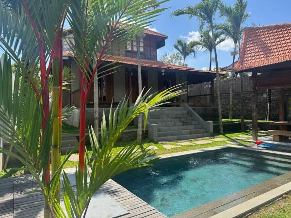 Privat Villa Koripan, Buchen Sie  Hotels in Tabanan mit Parkplatz, Parkplätze