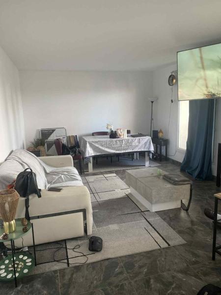 Bel et Spacieux appartement complétement refait à neuf, Reserva ahora  Dugny Île-de-France