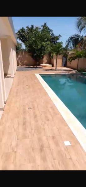 Villa de luxe à Ngaparou Saly center, Reserva ahora  Hoteles en Ngaparou con aparcamiento, Aparcamiento