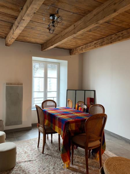 Chez Burons&Bouchons, Le Refuge Gourmand et Authentique, Prenota  cantone di Condat 