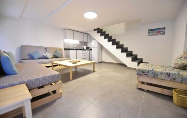 Sea Breeze Duplex Studio in Batroun Souk, Prenota  Batroûn North Governorate