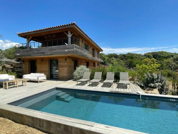 Modern Villa With Sea View In Corsica, Réserver  Pianottoli-Caldarello 