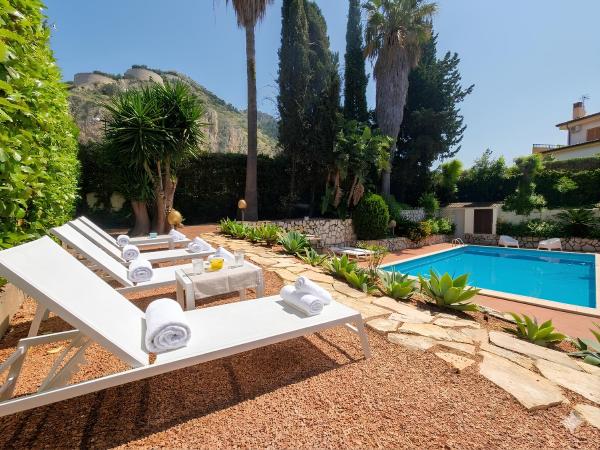 Villa Domus Dea Mondello, Buchen Sie  Palermo Sizilien