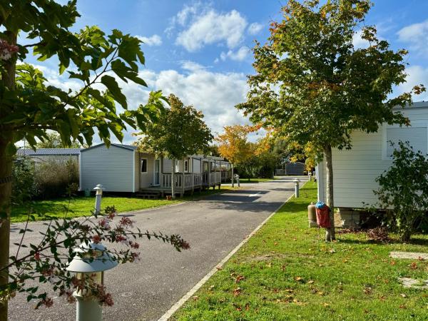 Camping de la Loire, Buchen Sie  Cordemais 