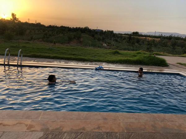 Villa Adam, Buchen Sie  Hotels mit Pool in Meknes-Tafilalet, Schwimmbad