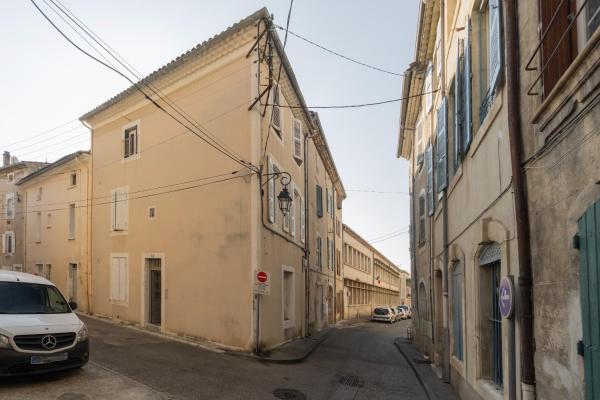 Bâtiment Les Iris, Prenota  Hotel a Alvernia con parcheggio, Parcheggio