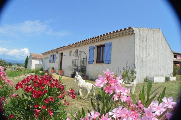 Villa Margaux, 8 Pers, Domaine De Ribiere, Prenota  Hotel a Alvernia con parcheggio, Parcheggio