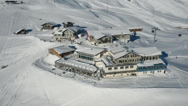 Berghotel Hahnenmoos, Prenota  Adelboden Oberland Bernese