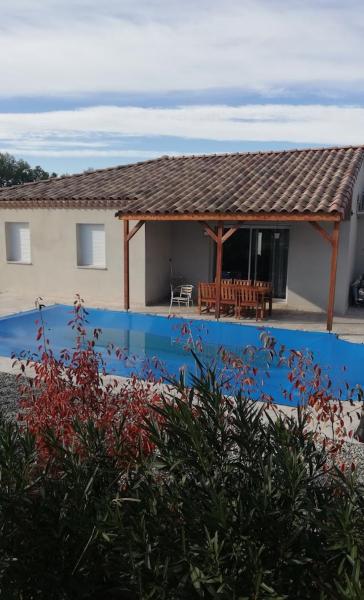 Villa Chez Nous, 8 Pers, Domaine De Ribiere, Prenota  Hotel con piscina a Alvernia, Piscina