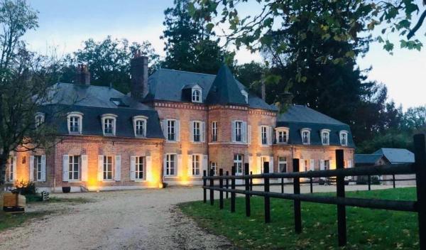 Chambres au chateau, Prenota  La Celle-sous-Gouzon 