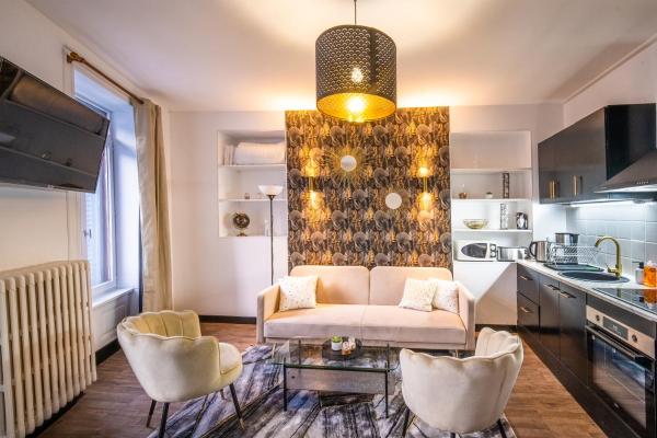 Villa du parc à La Bourboule, Prenota  Hotel a Alvernia con parcheggio, Parcheggio