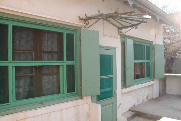 Villa proche mer, Réserver  Hôtels à Hérault avec parking, Parking