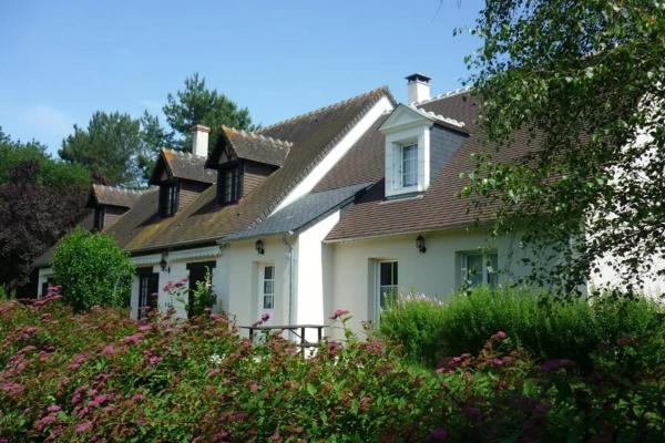 Chambres dhôtes La Cabriole - Entre Amboise & Chenonceau, Reserva ahora  Hoteles en Centro con aparcamiento, Aparcamiento
