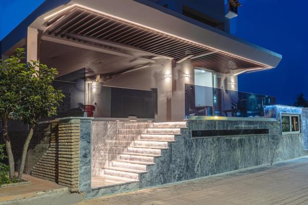 Melina Luxury Suites, Seaside Nests in Kourouta, Book  Kourouta 