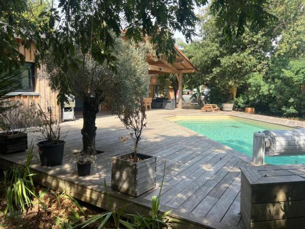Villa Mauret Plage, Reserva ahora  Hoteles en Aquitania con aparcamiento, Aparcamiento