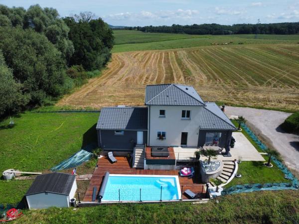 Villa au calme suréquipée 3 ch 9p maxi, Prenota  Flainval 