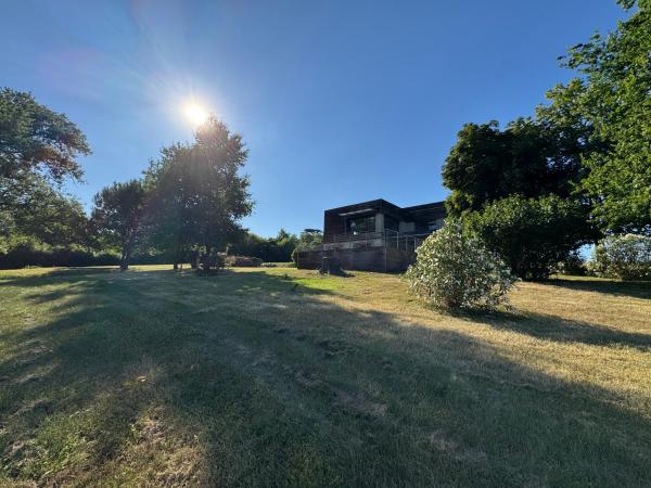 Villa au coeur du vignoble, Réserver  Bretagne-dʼArmagnac 