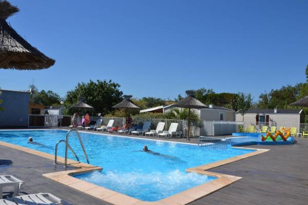 Camping La Pépinière, Réserver  Hôtels à Hérault avec piscine, Piscine