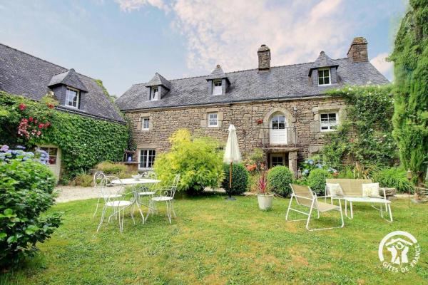 Lecorce de bretagne, Prenota  Hotel a Bretagna con parcheggio, Parcheggio