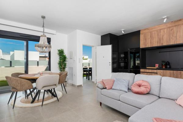 Villa Pura Vida 1, Book  San Miguel de Salinas Costa Blanca, near Las Colinas Golf Course