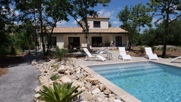 Villa La Destenda, Prenota  Hotel con piscina a Alvernia, Piscina