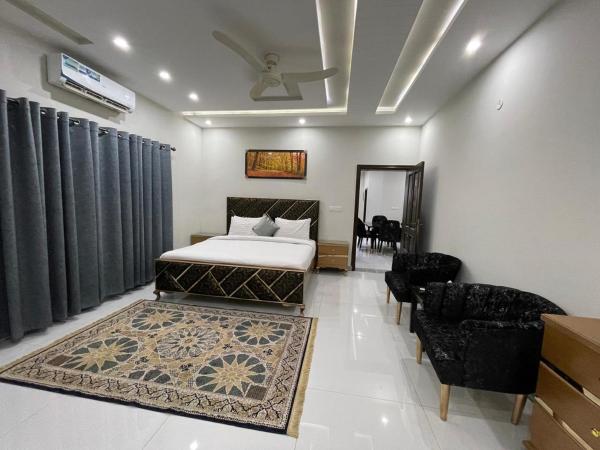 Comfort Home Suites Islamabad, Buchen Sie  Hotels in Islamabad mit Parkplatz, Parkplätze