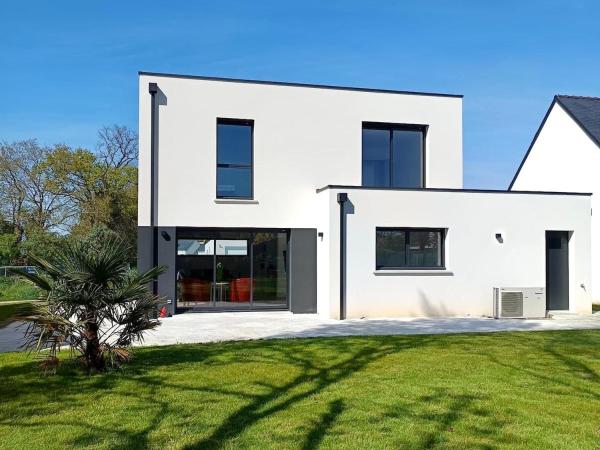 Villa Ty Armor, charme Breton 5 minutes de la mer, Prenota  Hotel a Bretagna con parcheggio, Parcheggio