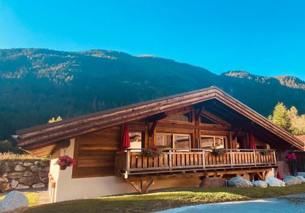 Chalet la ferme du Bourgeat, Prenota Chalet Hotel a Alvernia con parcheggio, Parcheggio
