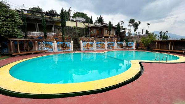 Dapur Caringin Tilu Villa Joglo, Buchen Sie  Arcamanik Bandung
