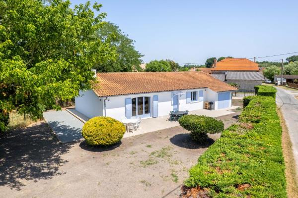 Villa spacieuse Queyrac, Prenota  La Celle-sous-Gouzon 