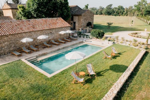 Terres Élaïs, Reserva ahora  Hoteles con piscina en Robion, Piscina