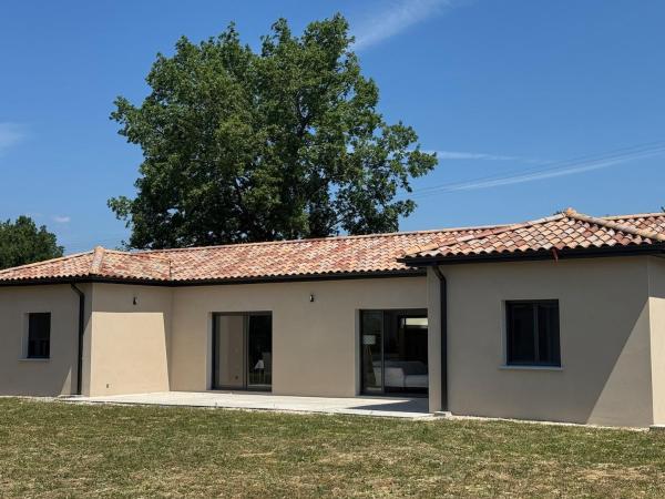 Villa Les 2 Chênes, Prenota  Hotel a Alvernia con parcheggio, Parcheggio