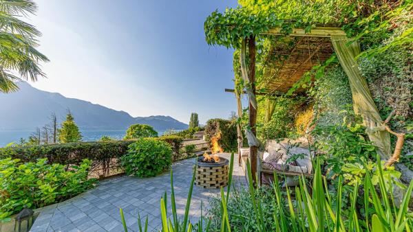 Lake house - Charming Lakeview Villa, Prenota  Tresserve Alvernia