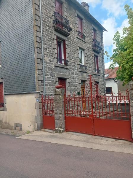 Villa Alexandre René, Prenota  Hotel a Alvernia con parcheggio, Parcheggio