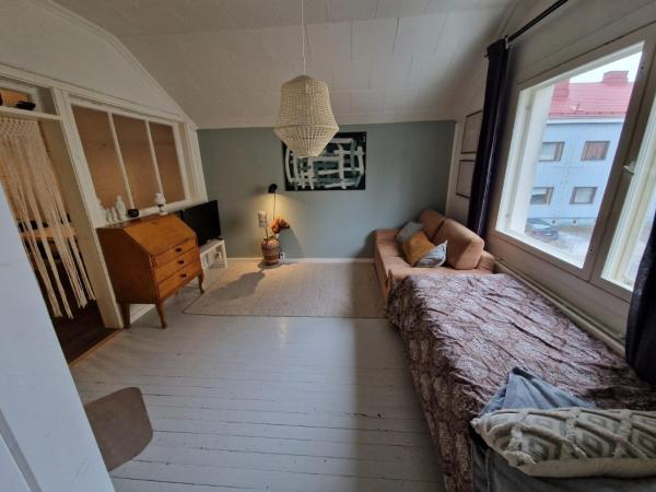 Villa Alisa, Réserver  Hôtels à Finlande-Occidentale avec parking, Parking