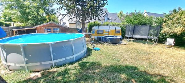LA Grâce dAmboise, Prenota  Hotel con piscina a Centro, Piscina