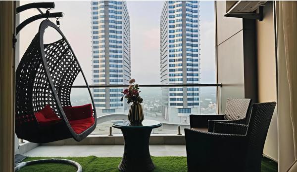 Elysium Tower Designer Apartments Facing Centaurus Mal Islamabad, Buchen Sie Ferienwohnung Hotels in Islamabad mit Parkplatz, Parkplätze