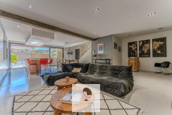 Maison de Village en Pierre Piscine - 8 personnes, Réserver  Lansargues Hérault